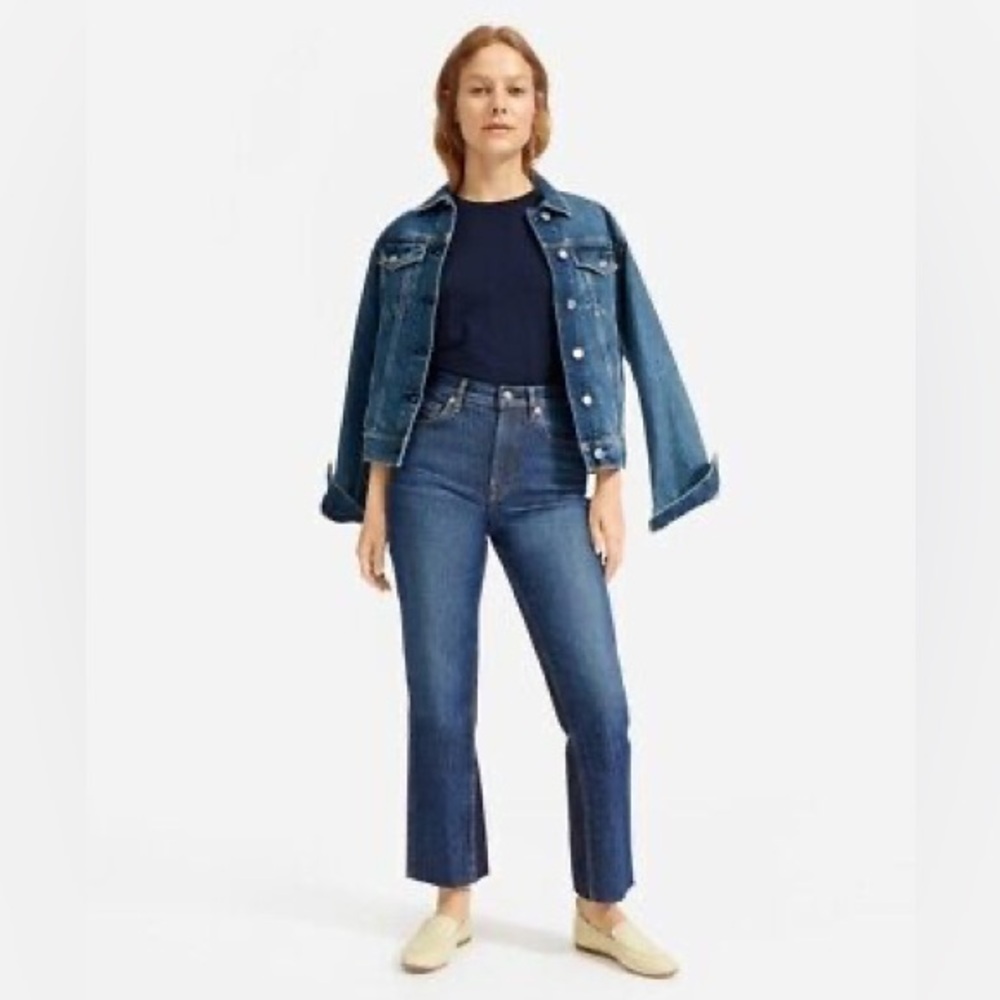 Everlane Cheeky Bootcut Jean in Faded Indigo Wash NWT
